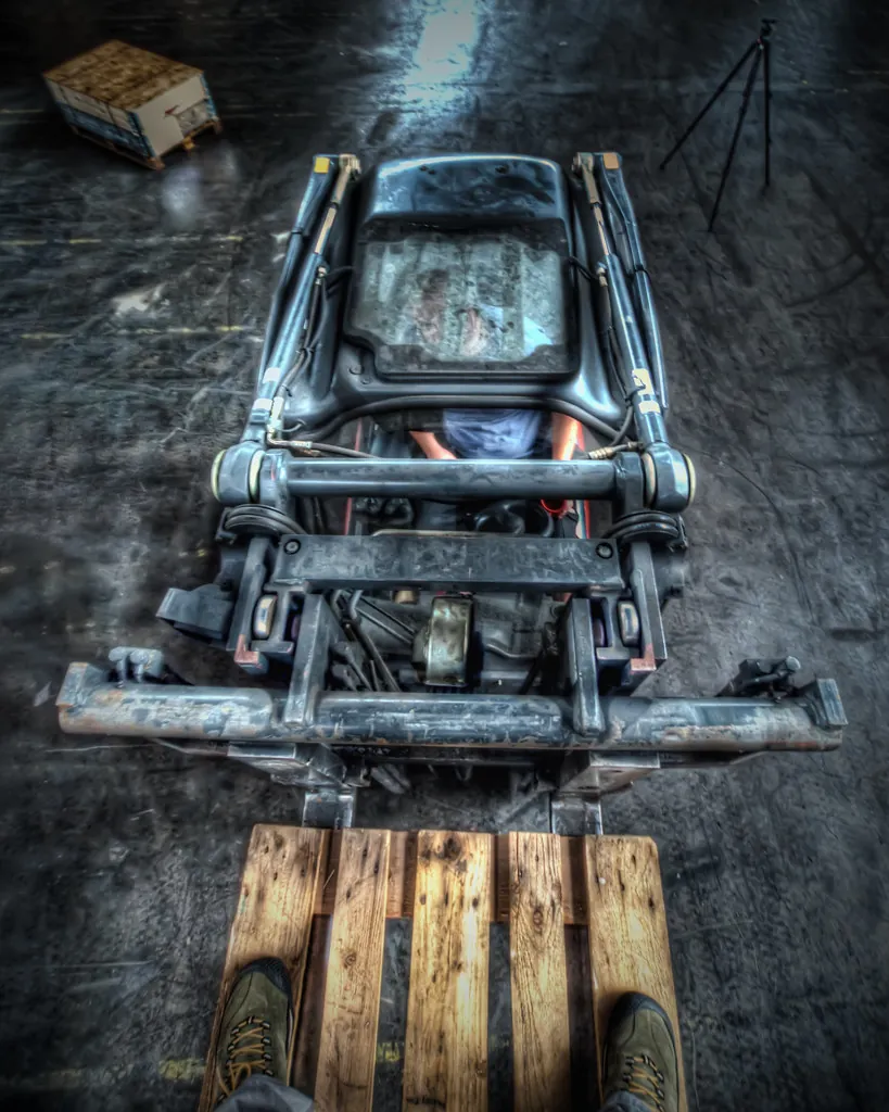 Ilustração de Carga fracionada — Heavy Load HDR