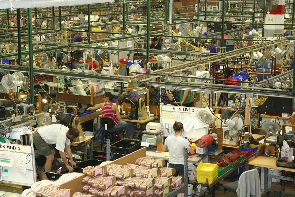 Ilustração de Inventário cíclico — Red Wing Shoes Factory Tour
